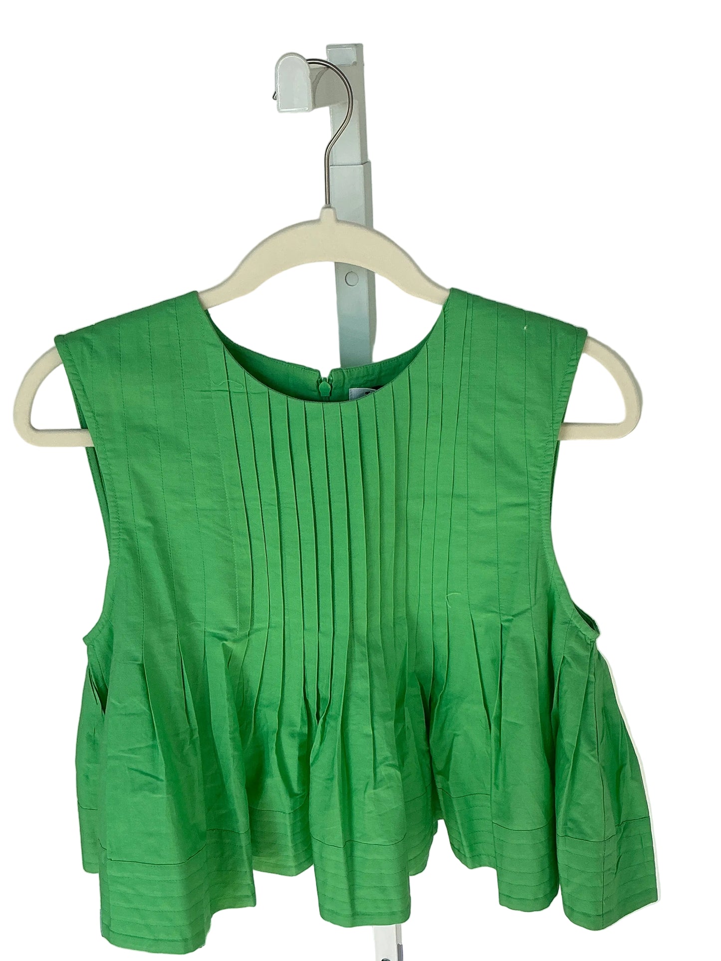 Green Sleeveless Trapeze Crop Shirt