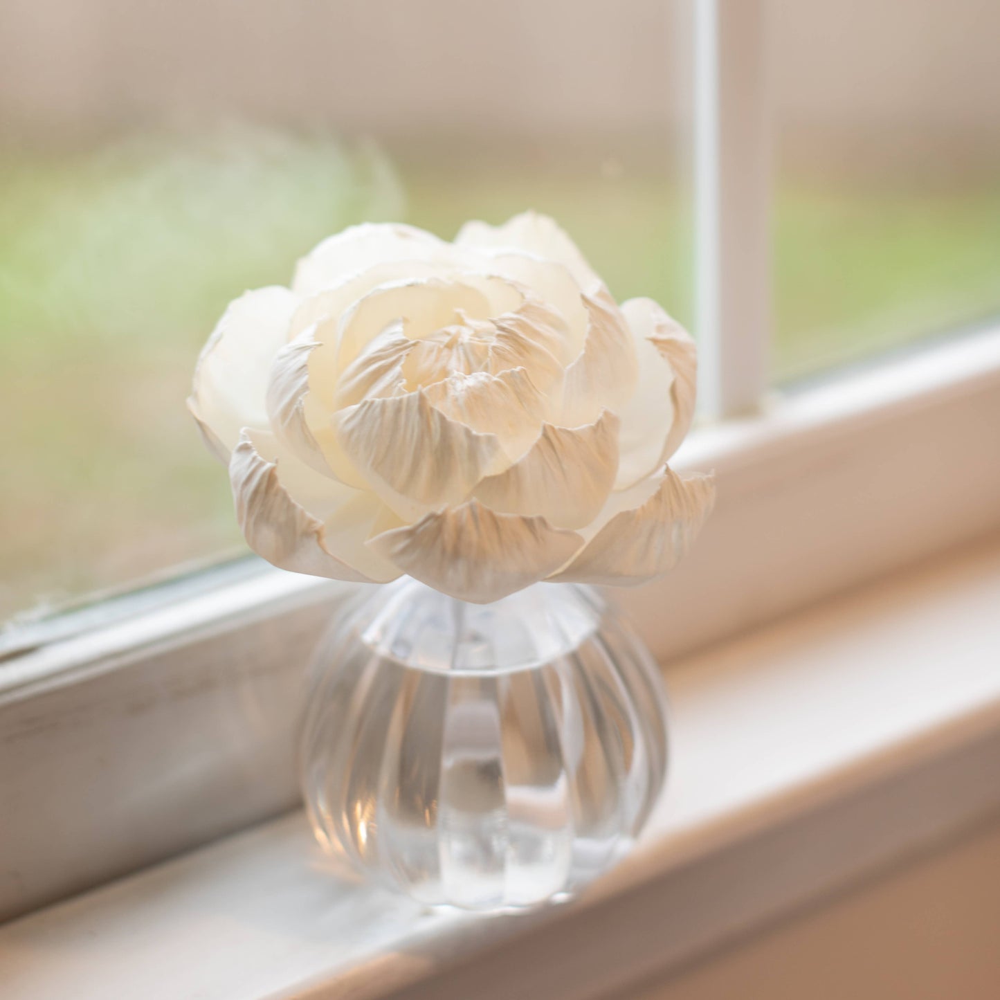 Peony Bloom Flower Diffuser