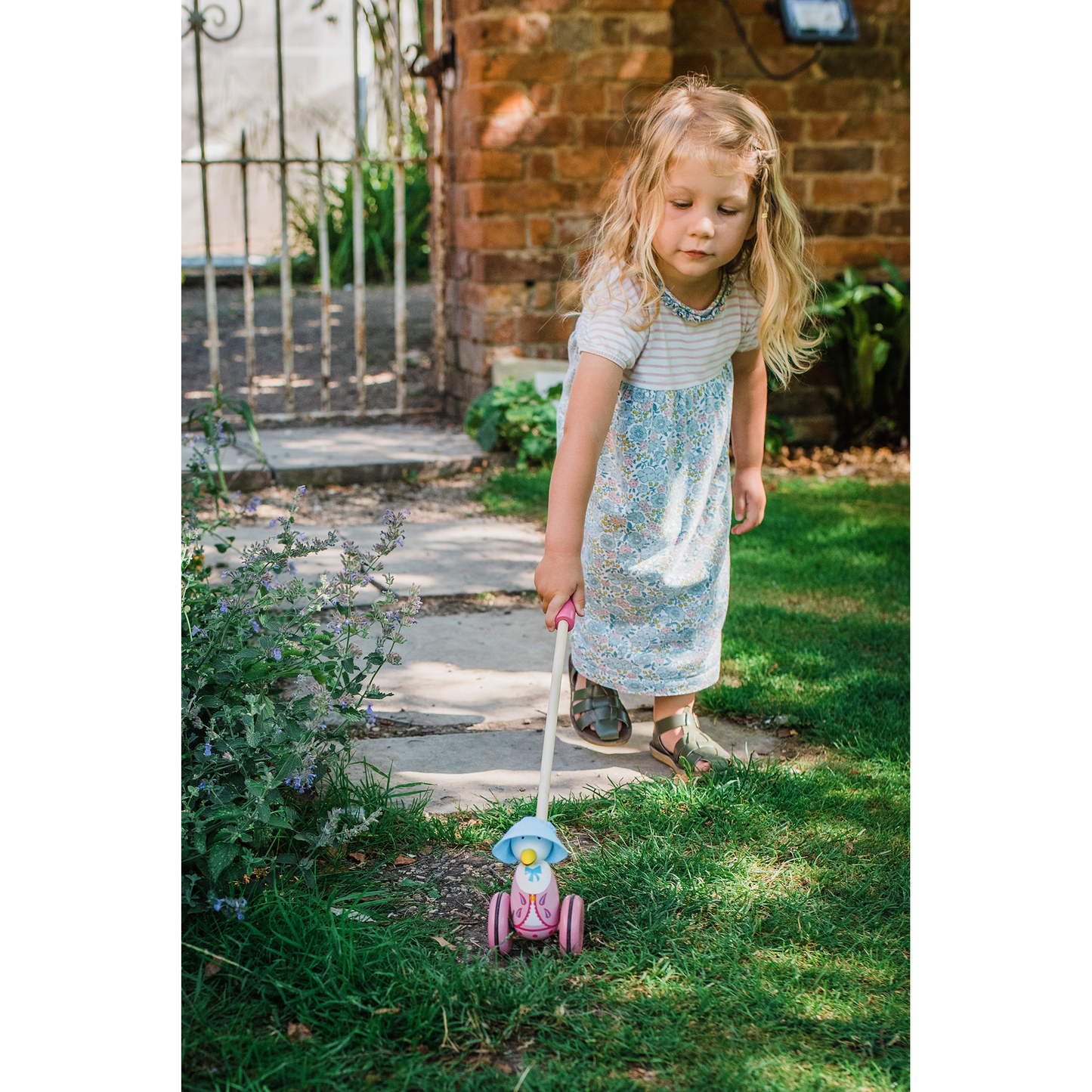 Jemima Puddle-Duck™ Wooden Push Along