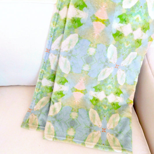 Elephant Falls Fleece Blanket: One Size