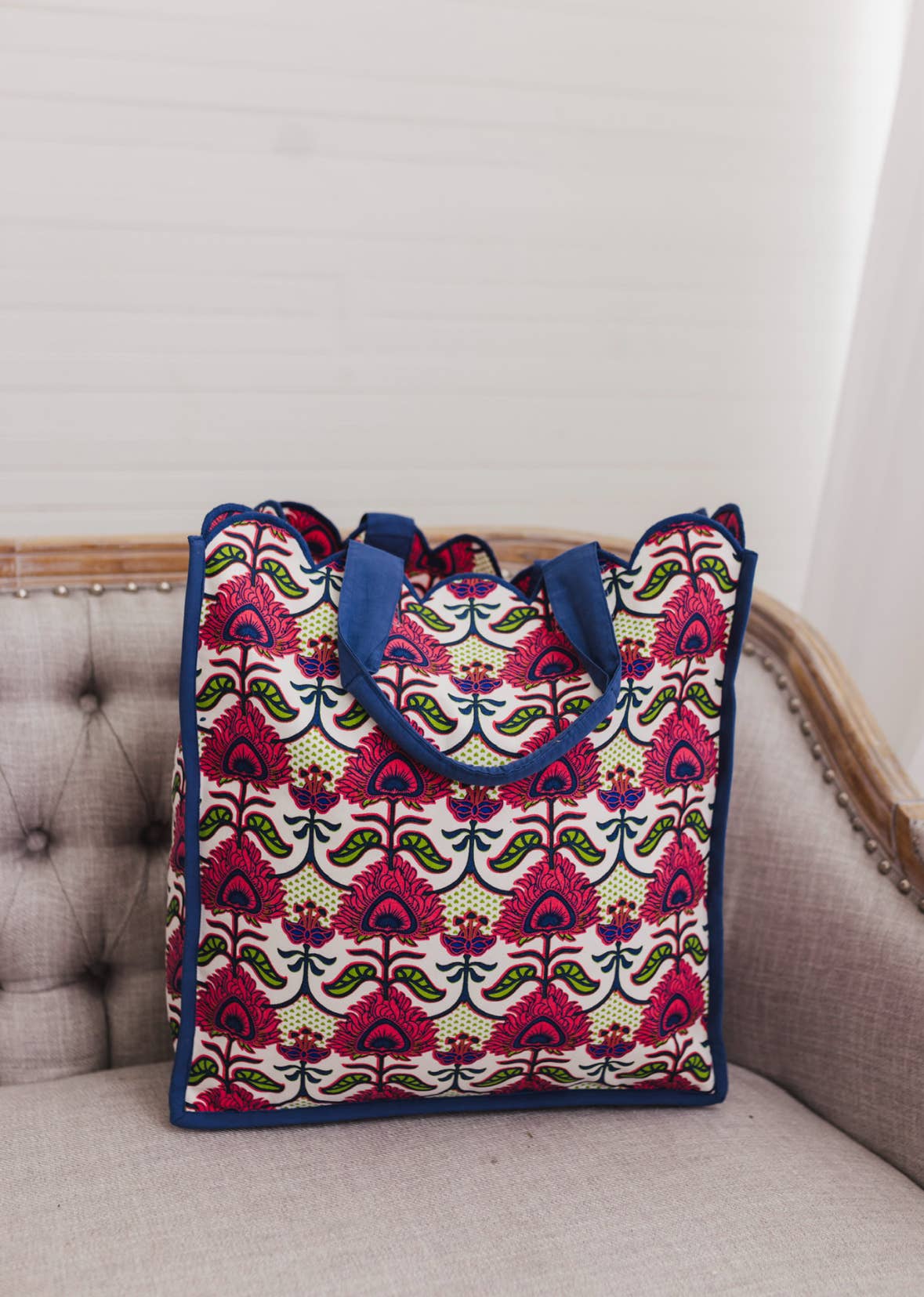 Scalloped Quilted Tote Bag Regular Size | Primrose Luxe