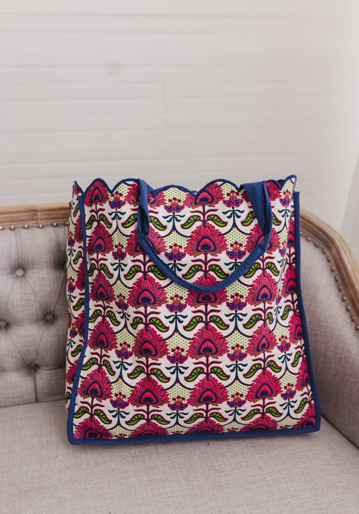 Scalloped Quilted Tote Bag Regular Size | Primrose Luxe