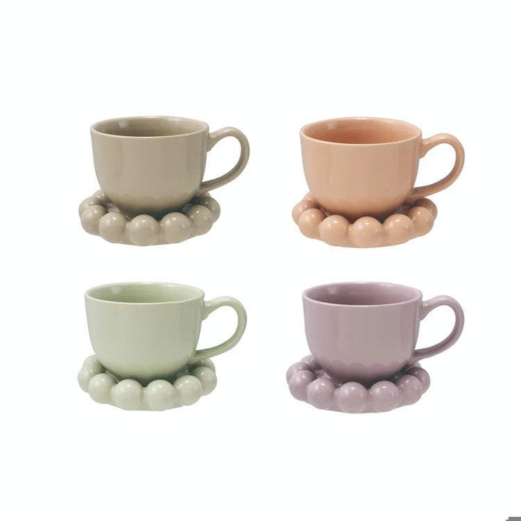 Stoneware Mug with Bobbins (assorted)